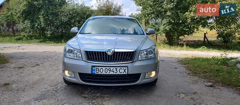 Универсал Skoda Octavia 2011 в 