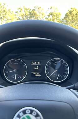 Лифтбек Skoda Octavia 2012 в 