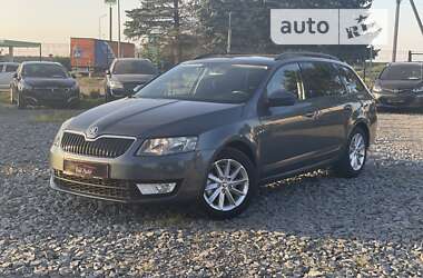 Универсал Skoda Octavia 2015 в 