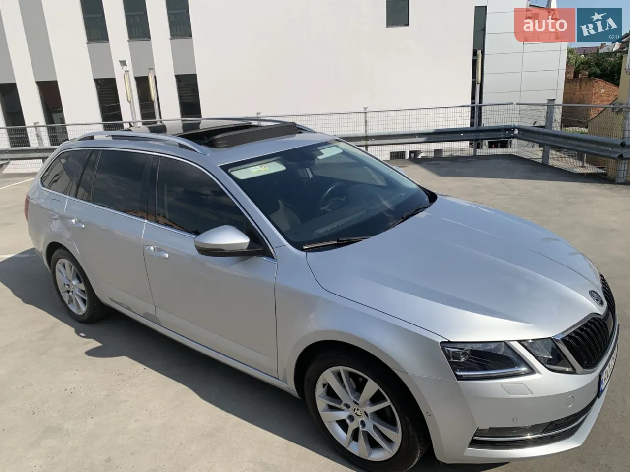 2016 Skoda Octavia - мініатюра 17