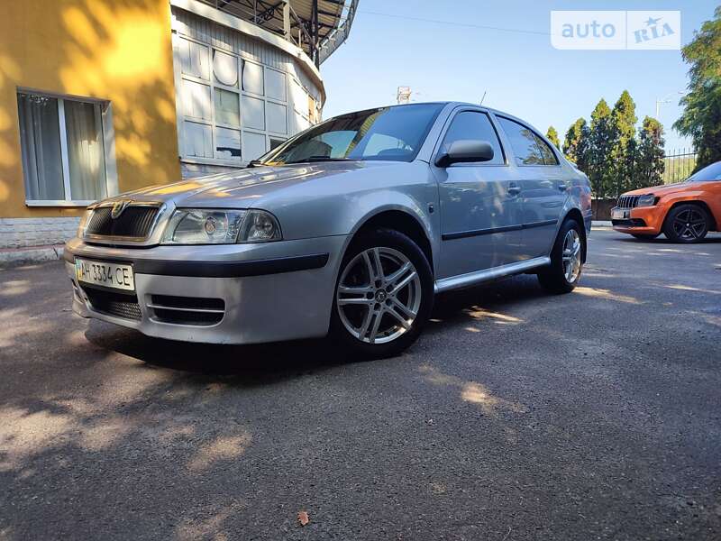 Ліфтбек Skoda Octavia 2010 в 
