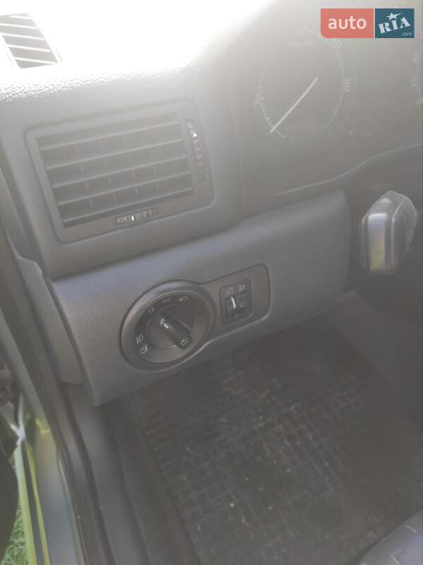 Ліфтбек Skoda Octavia 2001 в Мостиській
