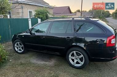 Универсал Skoda Octavia 2012 в 