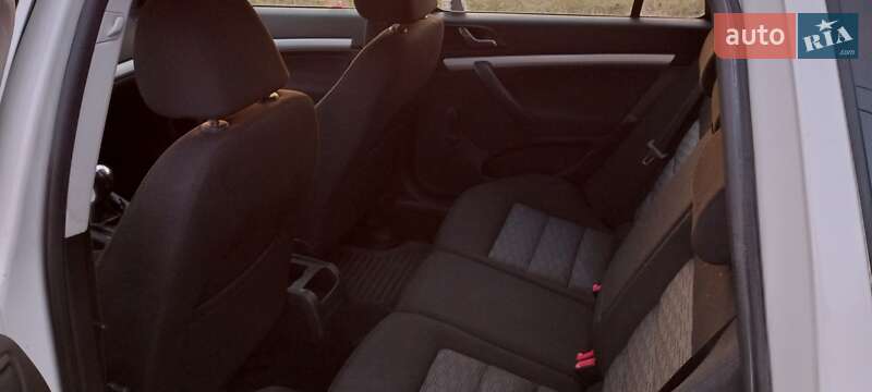 Універсал Skoda Octavia 2009 в Ставищі