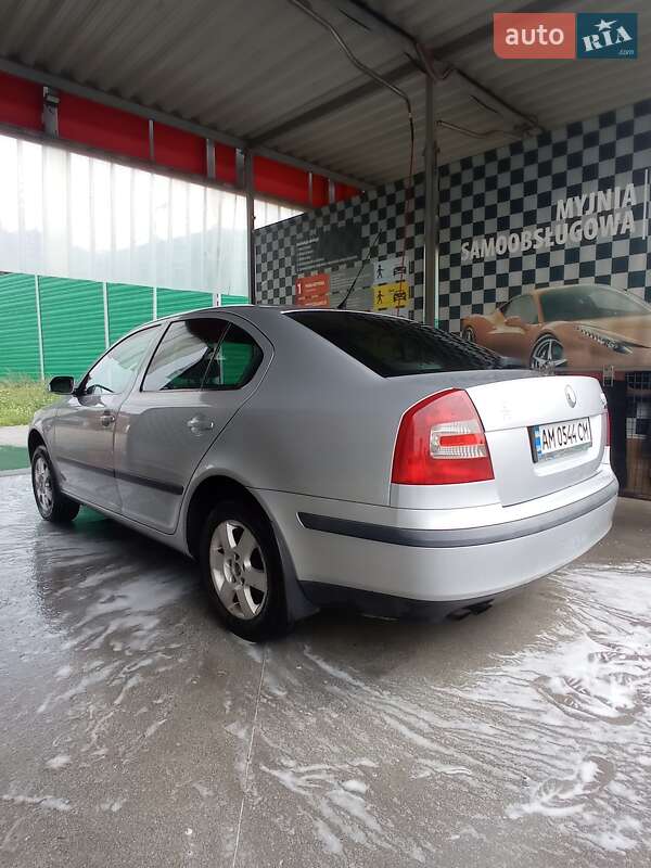 Лифтбек Skoda Octavia 2008 в Житомире фото 2 Лифтбек Skoda Octavia 2008 в Житомире