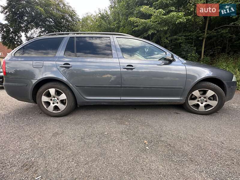 Універсал Skoda Octavia 2008 в Краматорську