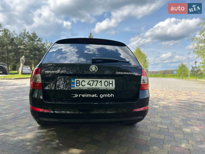 Універсал Skoda Octavia 2014 в Дрогобичі