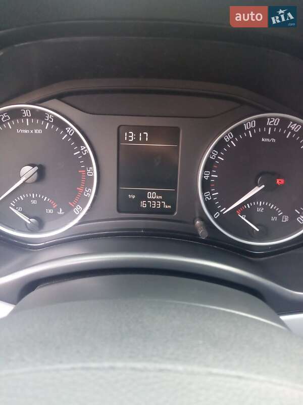 Универсал Skoda Octavia 2012 в Черновцах