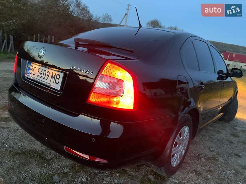 Ліфтбек Skoda Octavia 2011 в Самборі