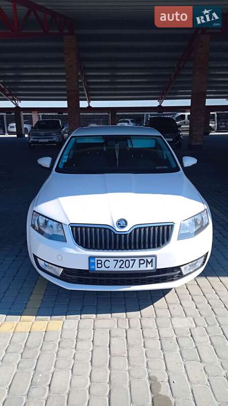 Ліфтбек Skoda Octavia 2015 в Львові