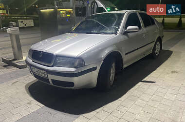 Лифтбек Skoda Octavia 2004 в Самборе