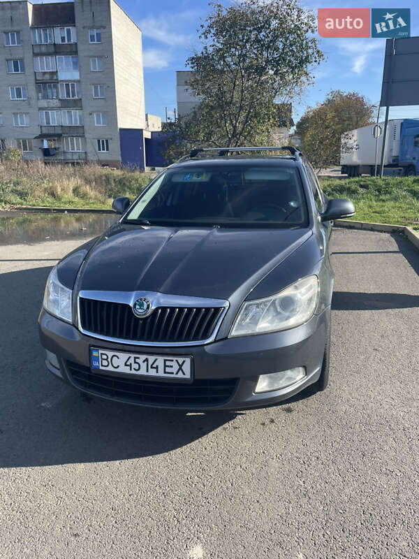 Универсал Skoda Octavia 2011 в Стрые