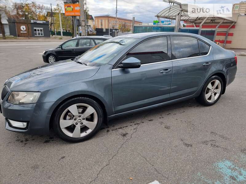 Лифтбек Skoda Octavia 2015 в Киеве фото 11 Лифтбек Skoda Octavia 2015 в Киеве