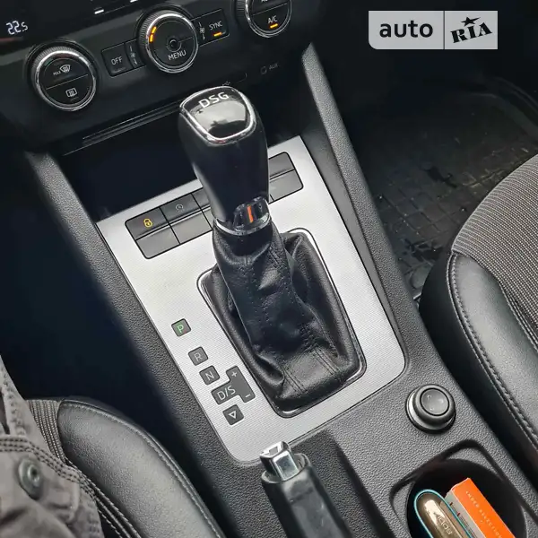 Skoda Octavia 2015 VIN TMBAJ7NE6G0033237 фото оголошення 21 з 59