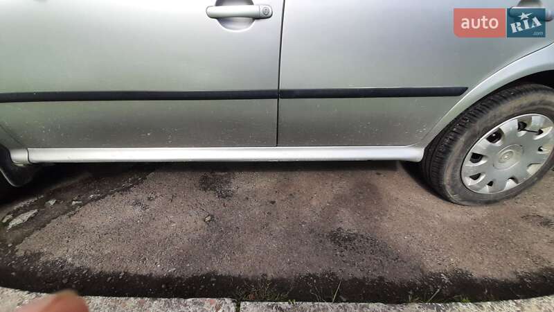 Ліфтбек Skoda Octavia 2006 в Львові фото 42 Ліфтбек Skoda Octavia 2006 в Львові