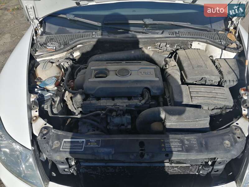 Универсал Skoda Octavia 2009 в Нововолынске