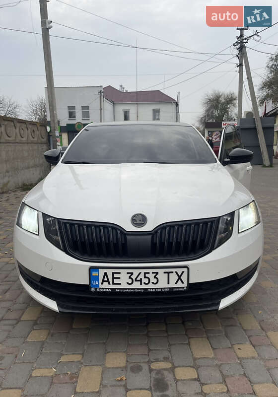 Ліфтбек Skoda Octavia 2018 в Дніпрі