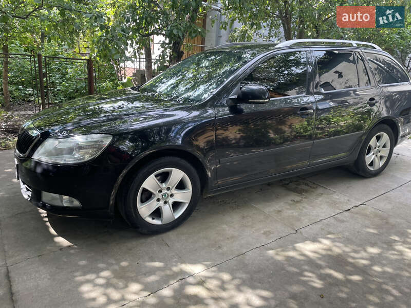 Универсал Skoda Octavia 2012 в Львове
