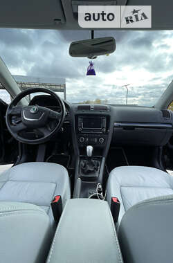 Универсал Skoda Octavia 2009 в 