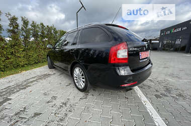 Универсал Skoda Octavia 2009 в 