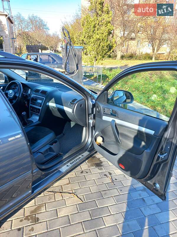 Универсал Skoda Octavia 2011 в Пирятине