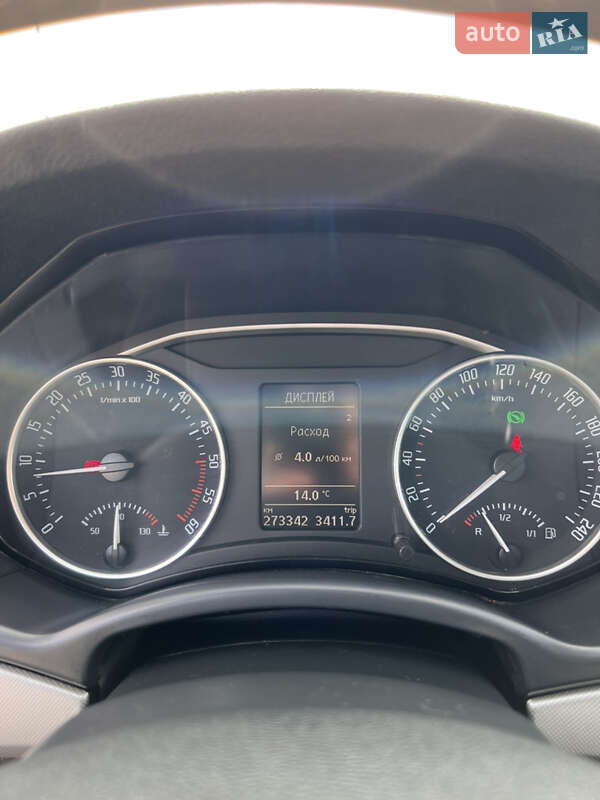 Универсал Skoda Octavia 2012 в Тячеве фото 18 Универсал Skoda Octavia 2012 в Тячеве