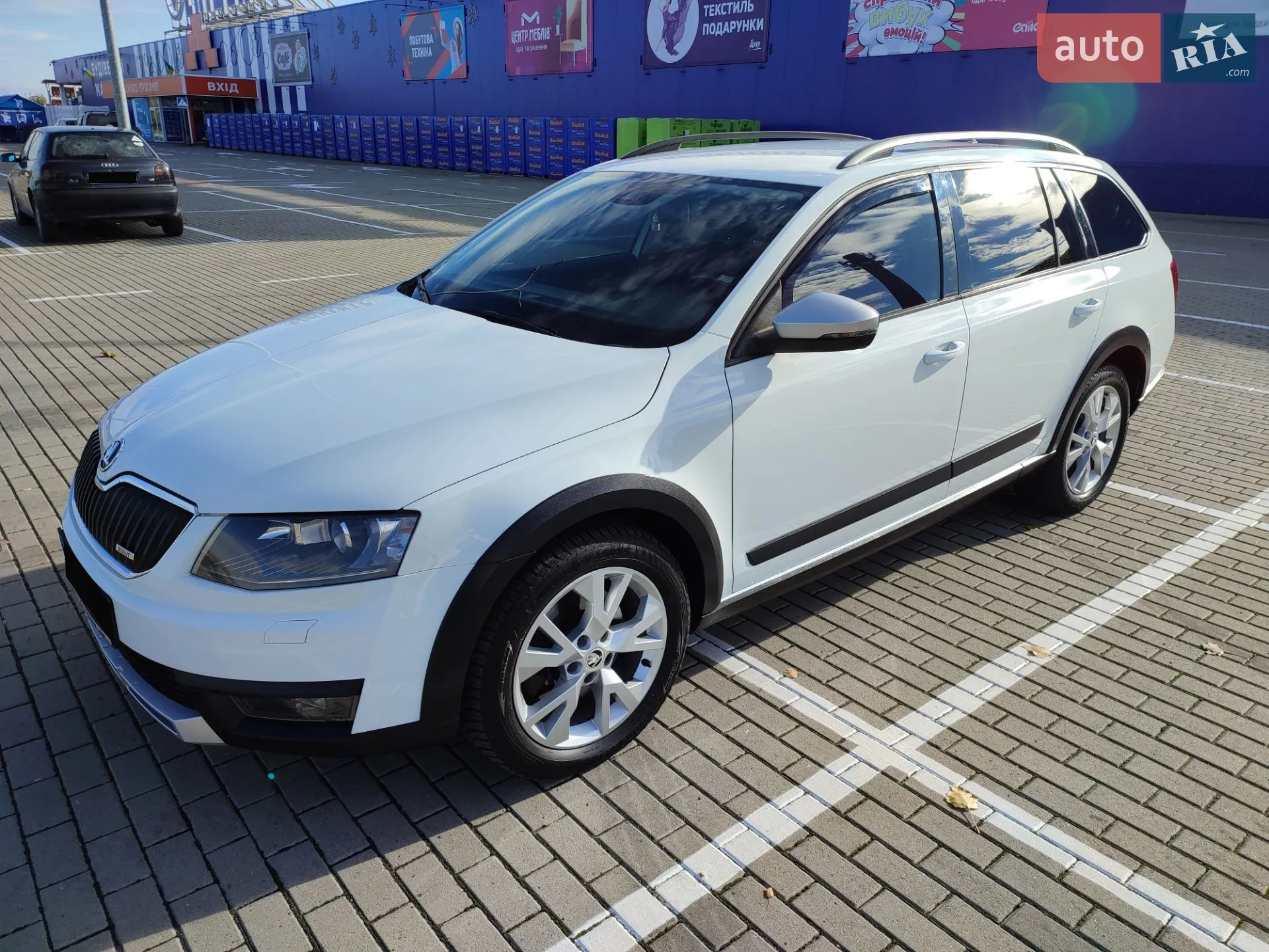 2015 Skoda Octavia - мініатюра 2