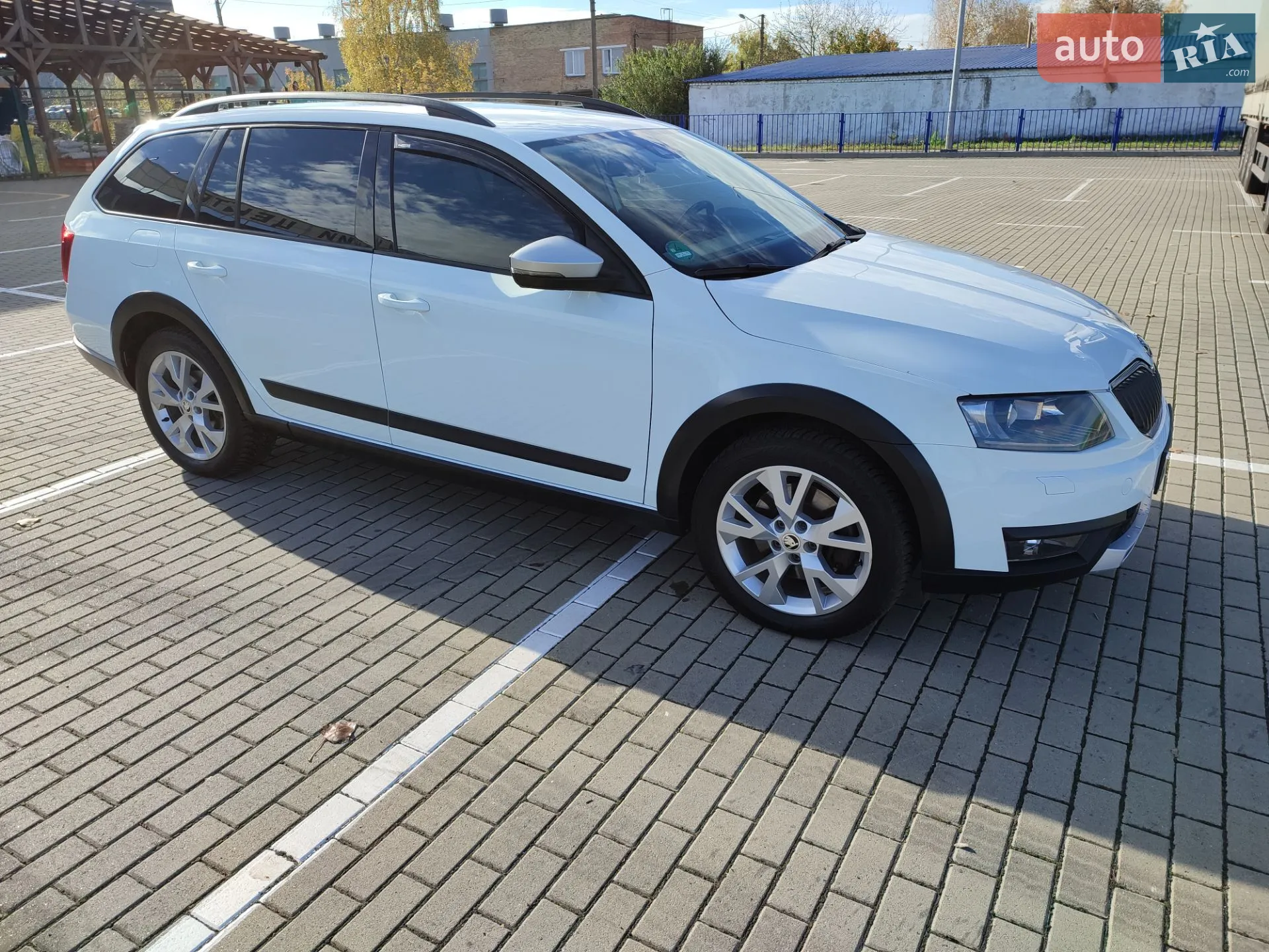 2015 Skoda Octavia - мініатюра 12