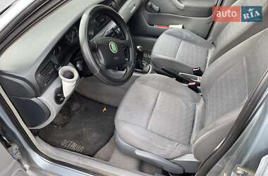 Лифтбек Skoda Octavia 2003 в 