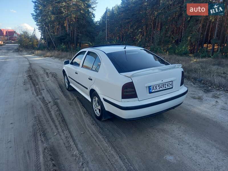 Ліфтбек Skoda Octavia 1999 в Мерефа