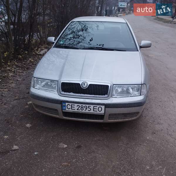 Лифтбек Skoda Octavia 2004 в Путиле