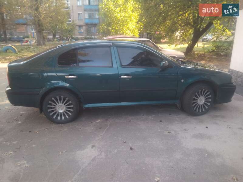 Лифтбек Skoda Octavia 2000 в Петрове фото 5 Лифтбек Skoda Octavia 2000 в Петрове