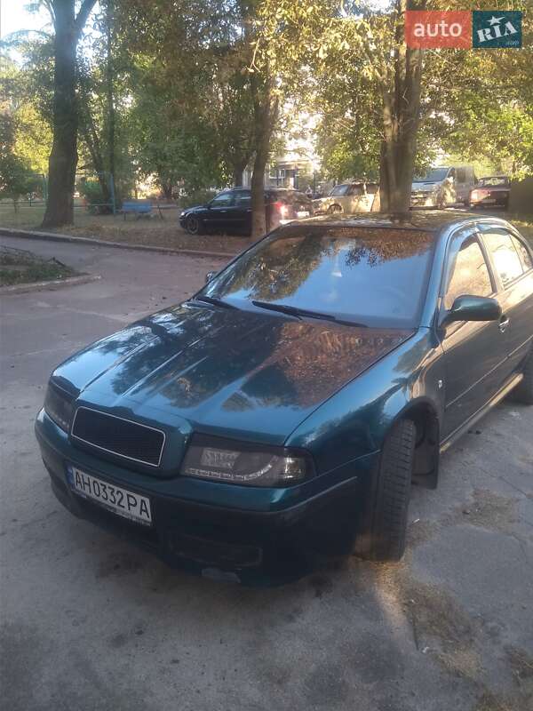 Лифтбек Skoda Octavia 2000 в Петрове фото 3 Лифтбек Skoda Octavia 2000 в Петрове