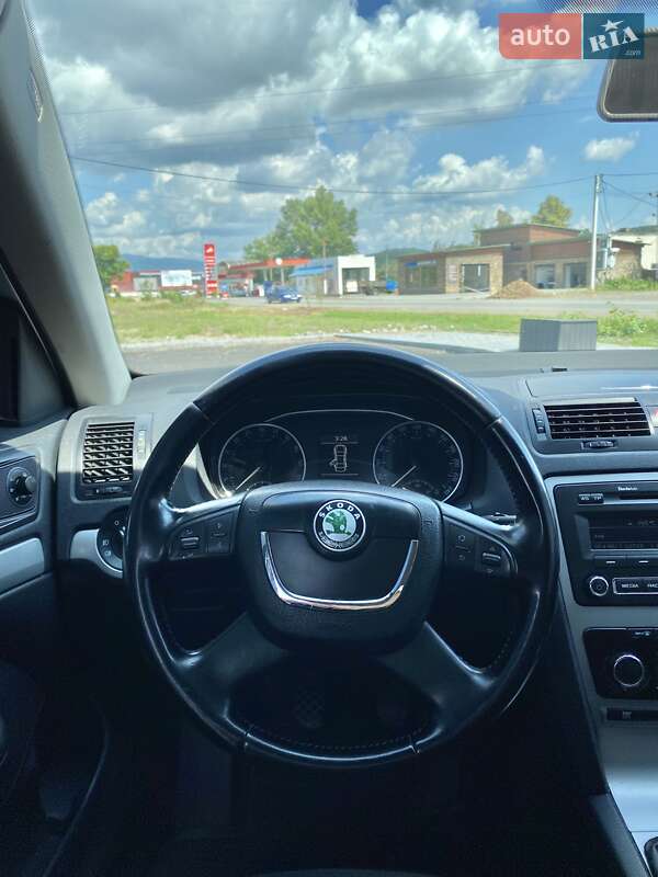 Лифтбек Skoda Octavia 2009 в Иршаве