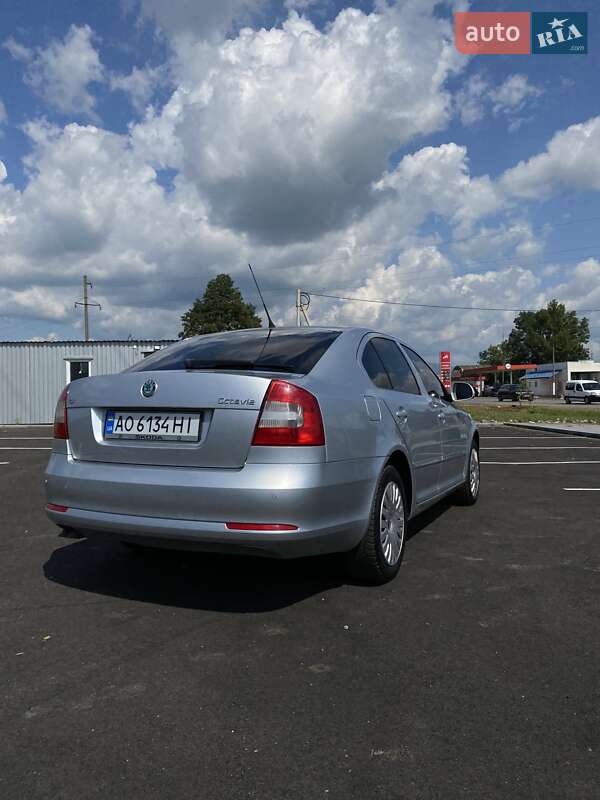 Лифтбек Skoda Octavia 2009 в Иршаве