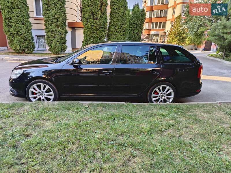Універсал Skoda Octavia 2010 в Запоріжжі