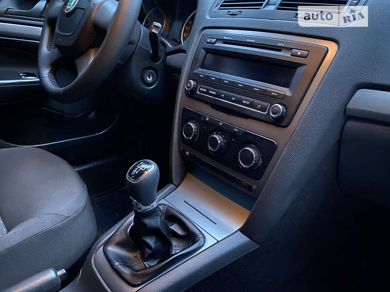 Универсал Skoda Octavia 2013 в Мукачево фото 30 Универсал Skoda Octavia 2013 в Мукачево