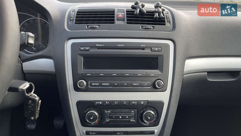 Універсал Skoda Octavia 2011 в Броварах