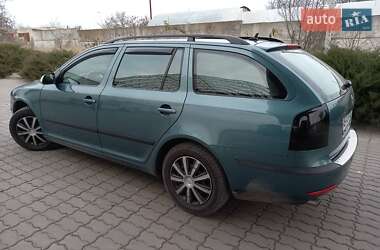 Универсал Skoda Octavia 2008 в Песчанке