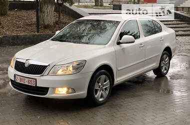 Лифтбек Skoda Octavia 2010 в Виннице