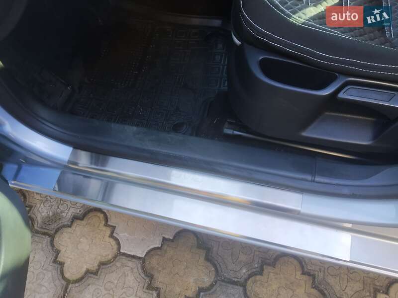 Универсал Skoda Octavia 2011 в Кропивницком фото 19 Универсал Skoda Octavia 2011 в Кропивницком