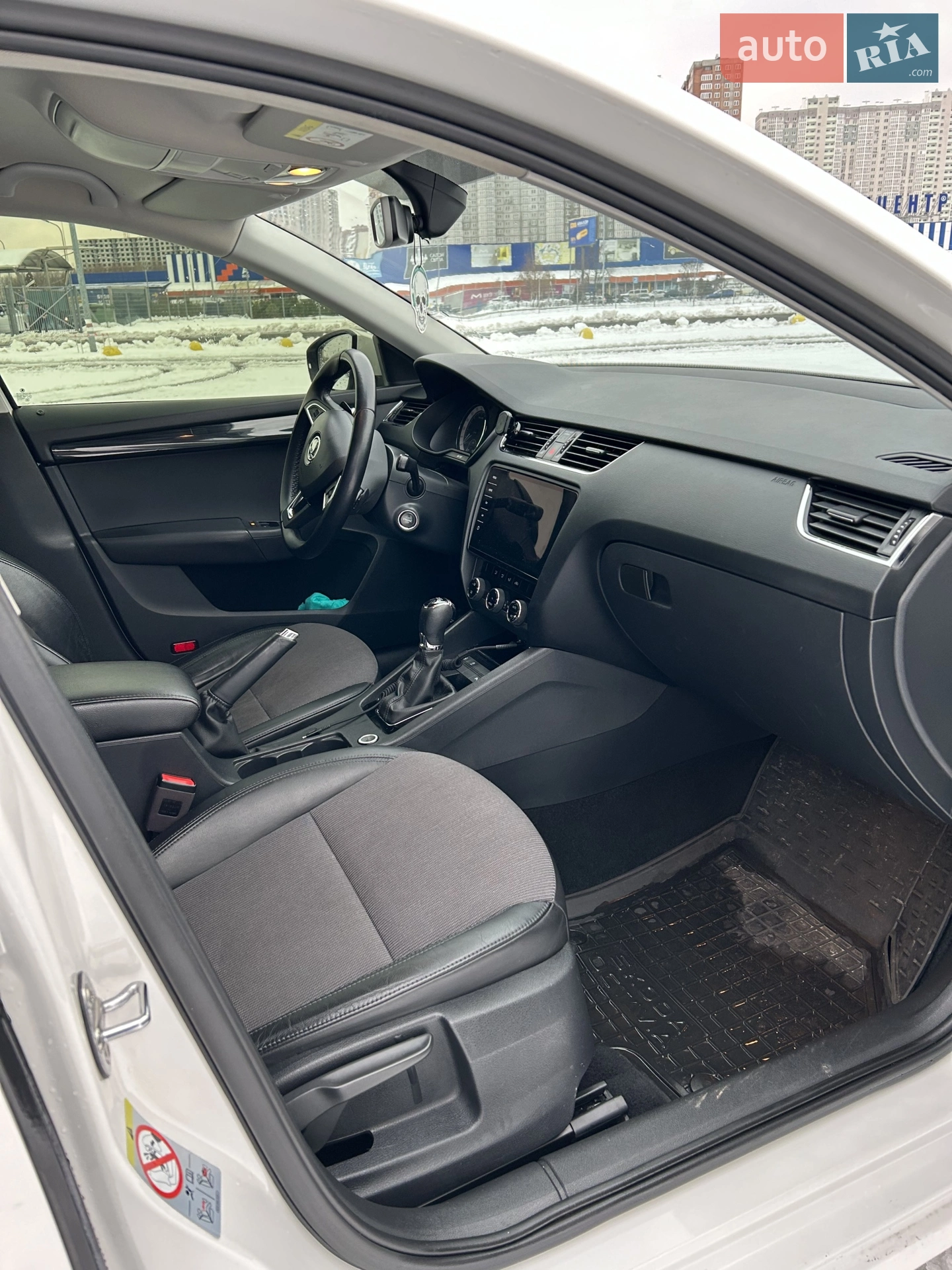 2018 Skoda Octavia - мініатюра 25