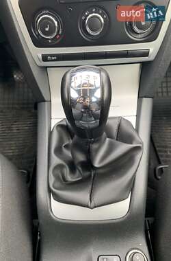 Универсал Skoda Octavia 2010 в 