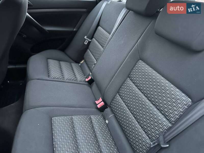 Универсал Skoda Octavia 2010 в Виннице