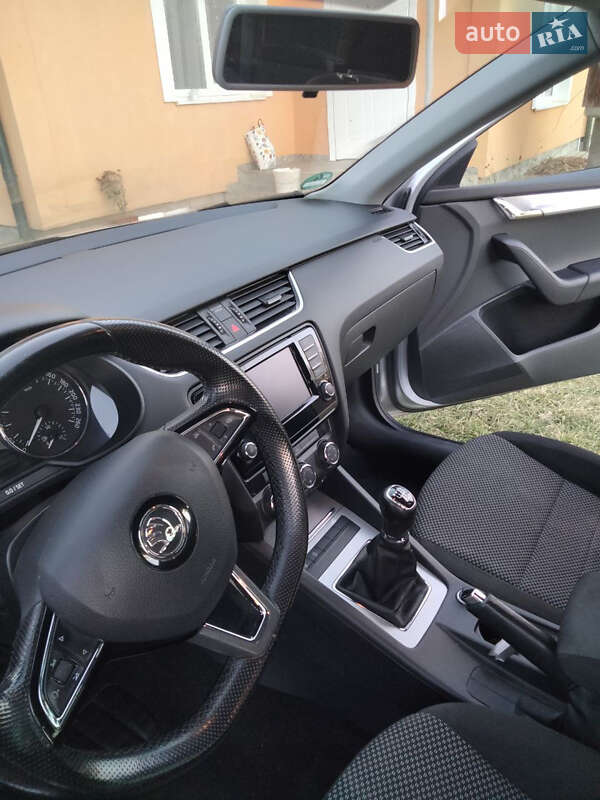 Універсал Skoda Octavia 2015 в Косові