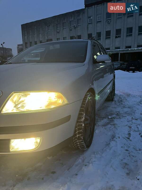 Универсал Skoda Octavia 2005 в Чернигове