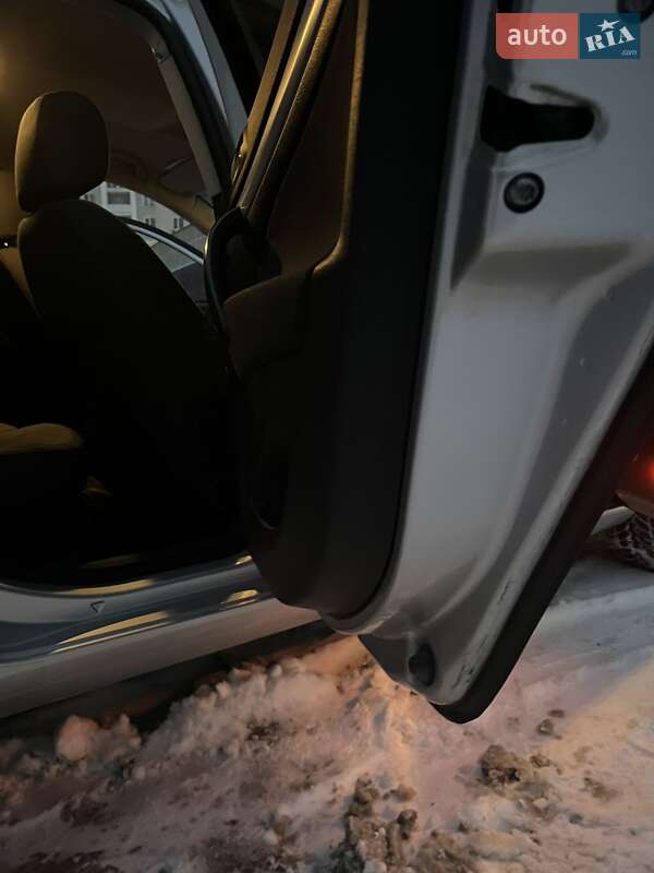 Универсал Skoda Octavia 2005 в Чернигове