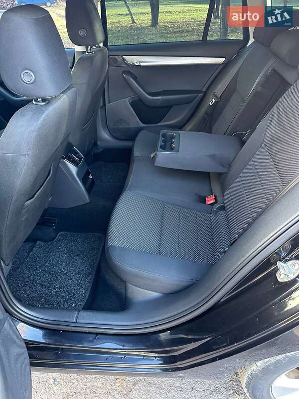 Универсал Skoda Octavia 2014 в Емильчине фото 22 Универсал Skoda Octavia 2014 в Емильчине