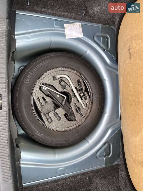 Універсал Skoda Octavia 2011 в Борщеві