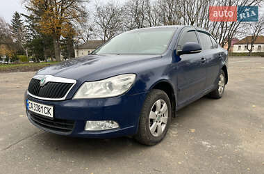 Лифтбек Skoda Octavia 2012 в Черкассах